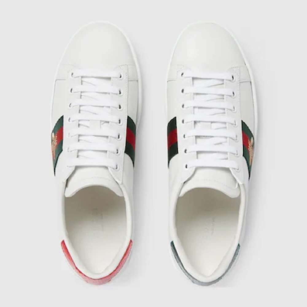 Gucci Women's Ace sneaker with bee size 37
